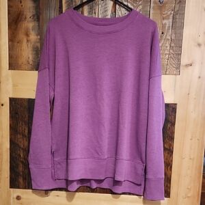 Time and Tru Women's Lavender Sweatshirt